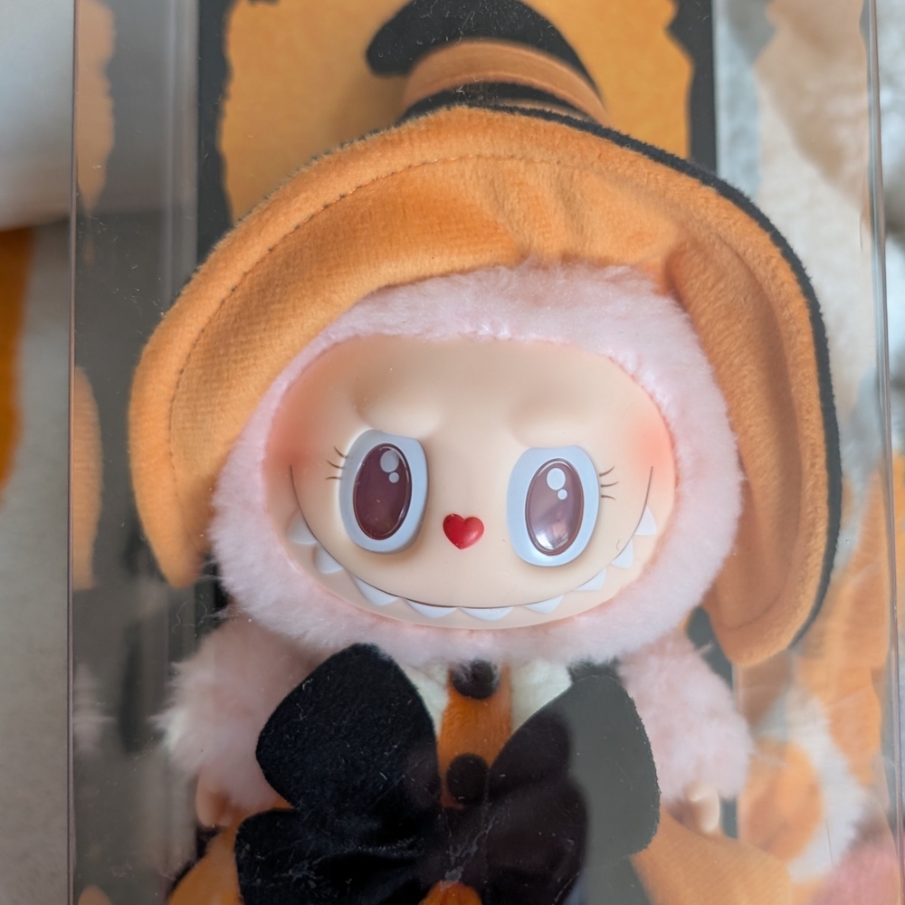 2025 Pumpkin Labubu.    Not Sold In The US.